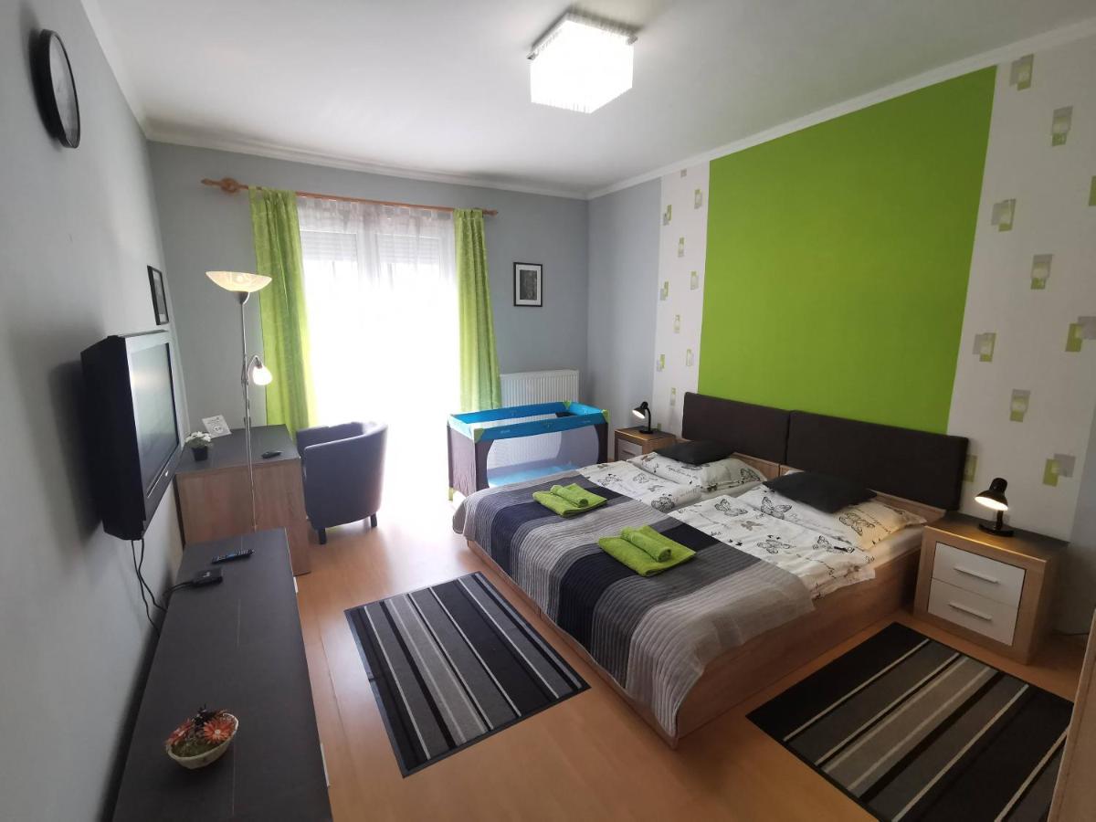 Smart Apartman Miskolc Exteriör bild